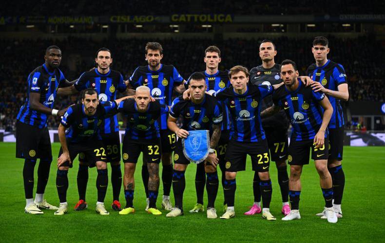 中国速滑的 中国速滑的