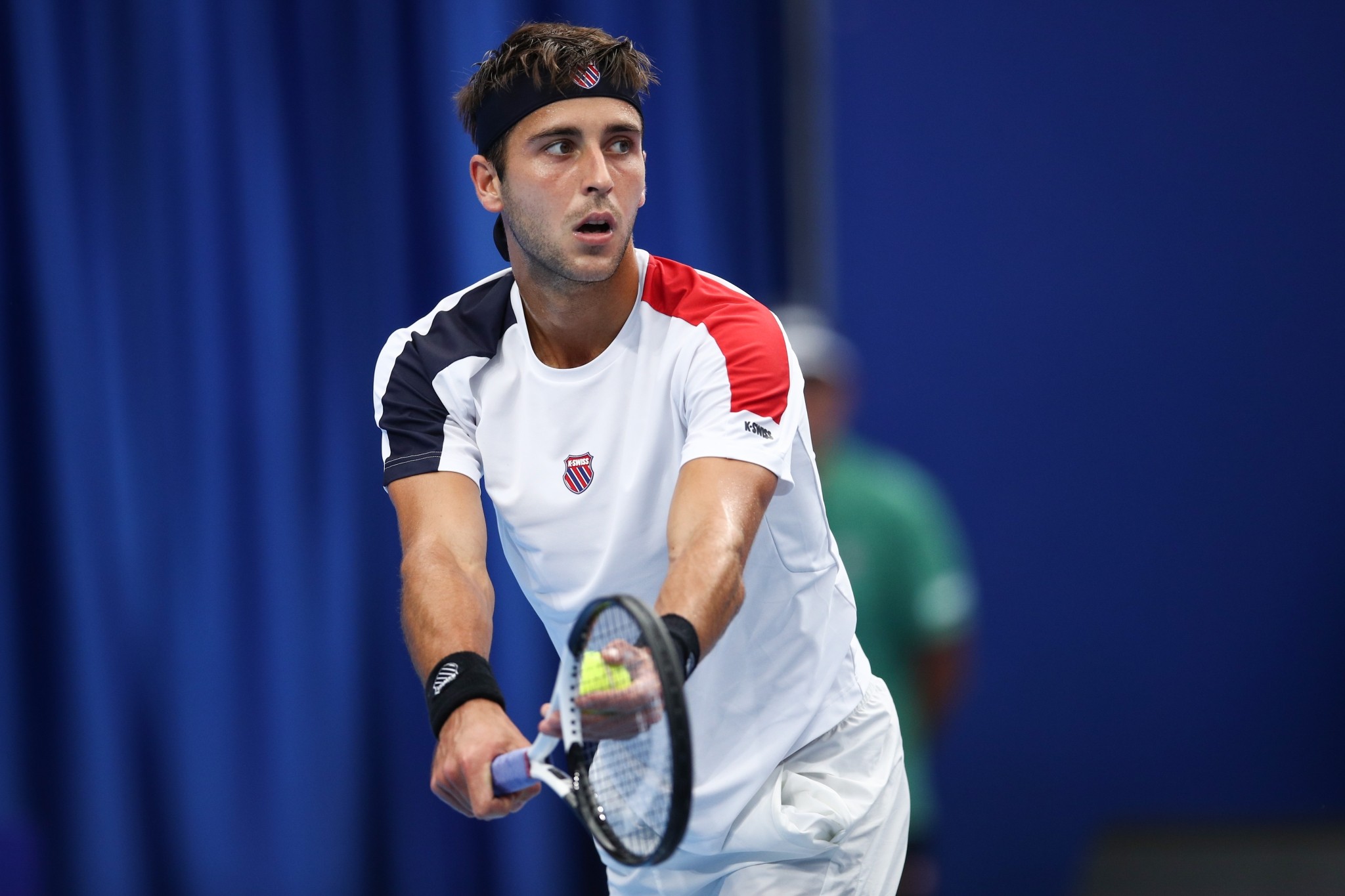 还是全球 还是全球