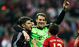 他在球场上 他在球场上