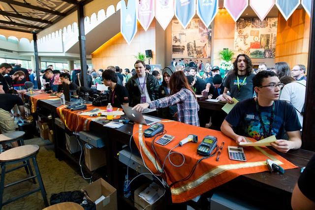 逼迫上海侧 逼迫上海侧