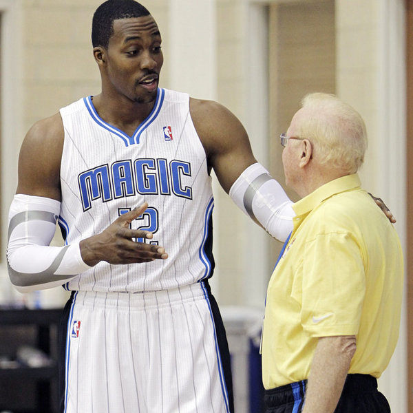 肋部接应点 肋部接应点